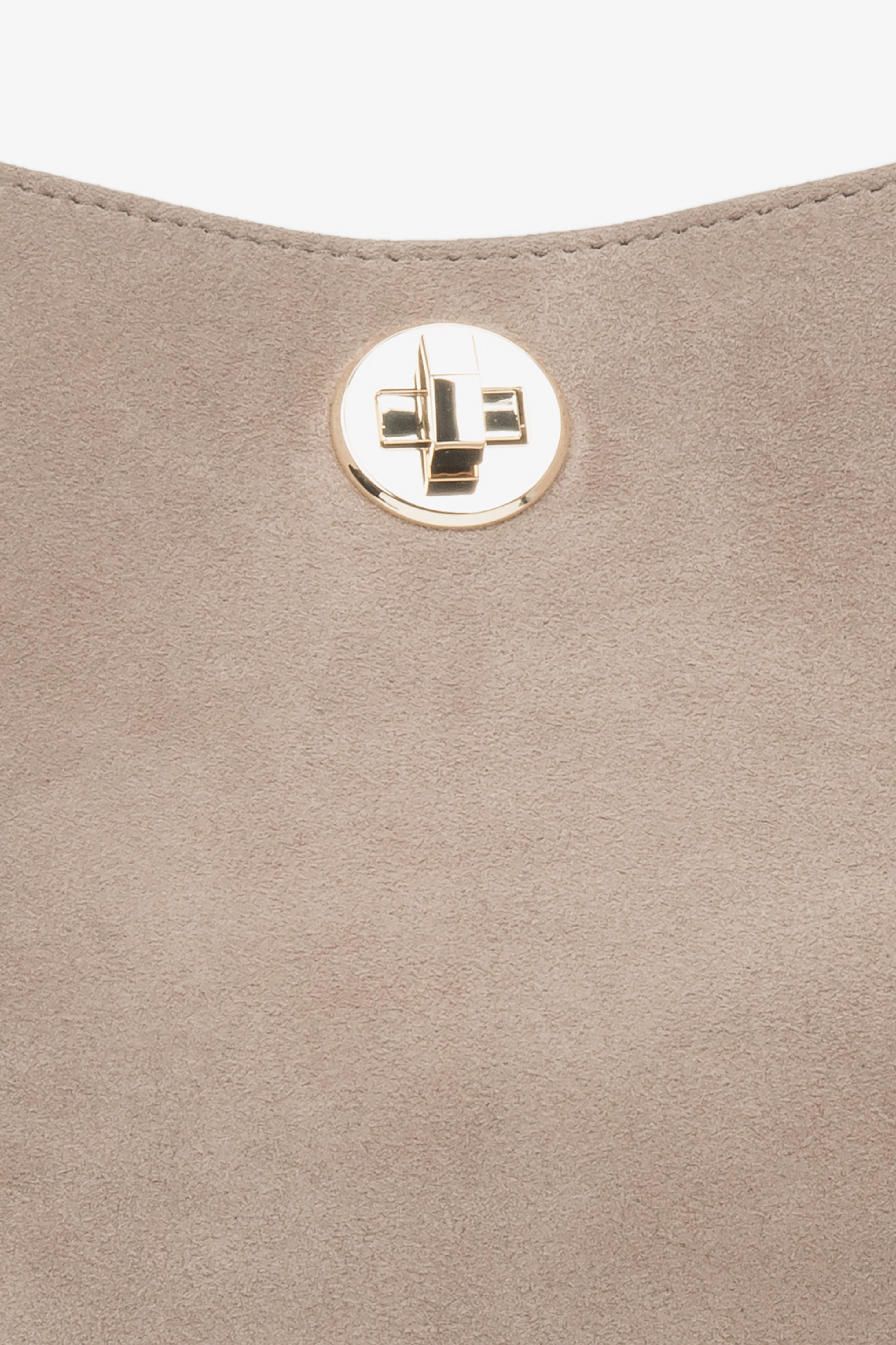 Beige women’s Estro handheld bag made of natural velour.