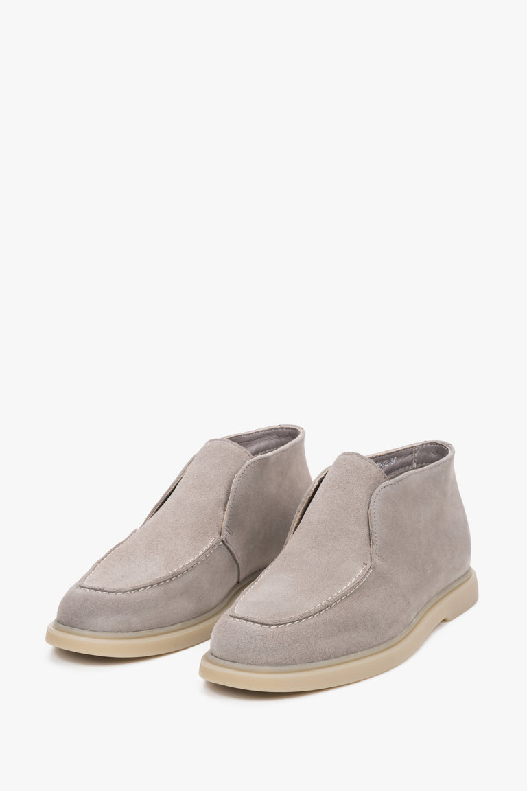 Beige Women's Shoes in High-Quality Italian Premium Natural Velour Estro.