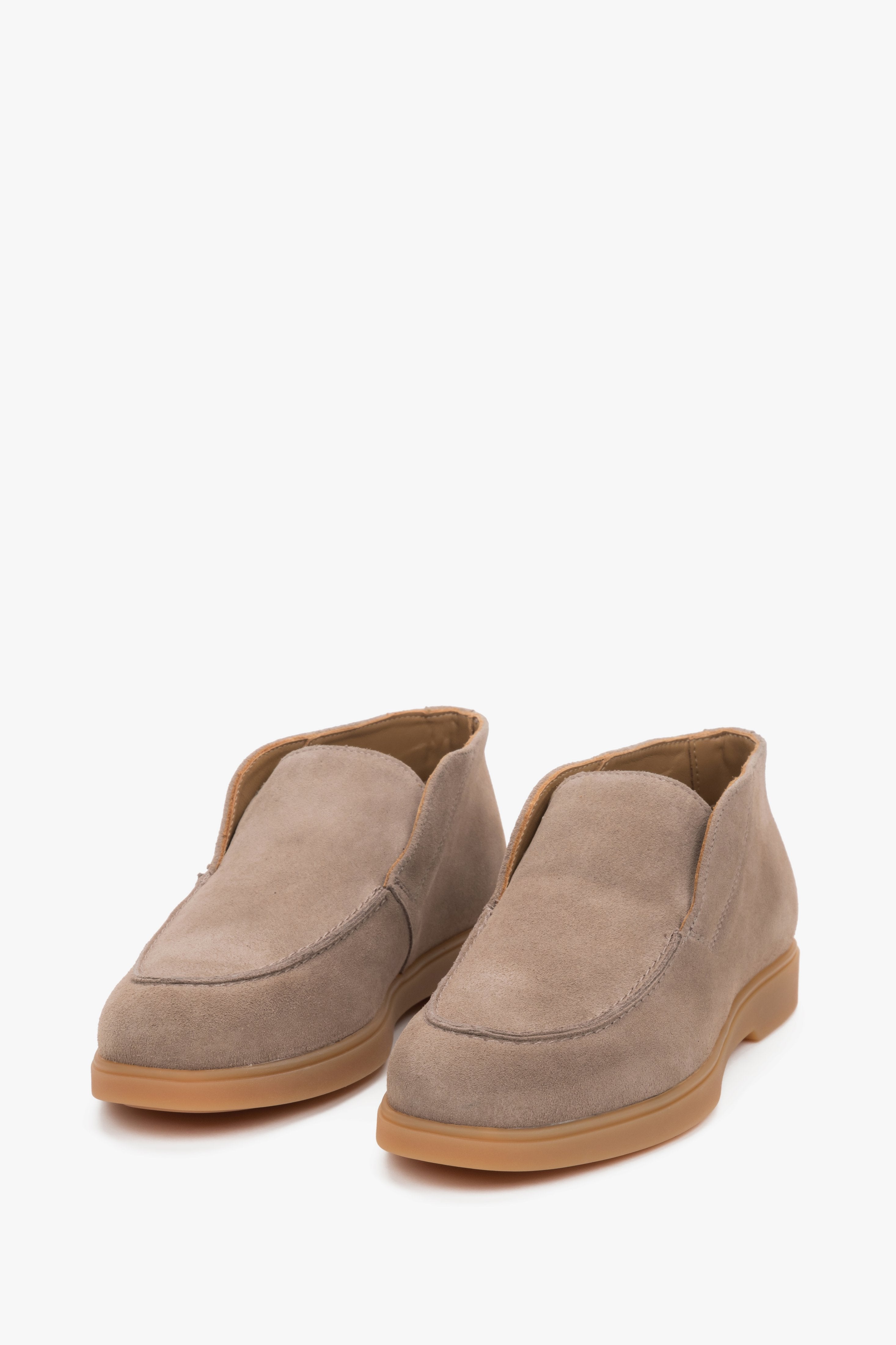 Elegant Women's Loafers Estro with Raised Shaft, Crafted from Beige Italian Velour.