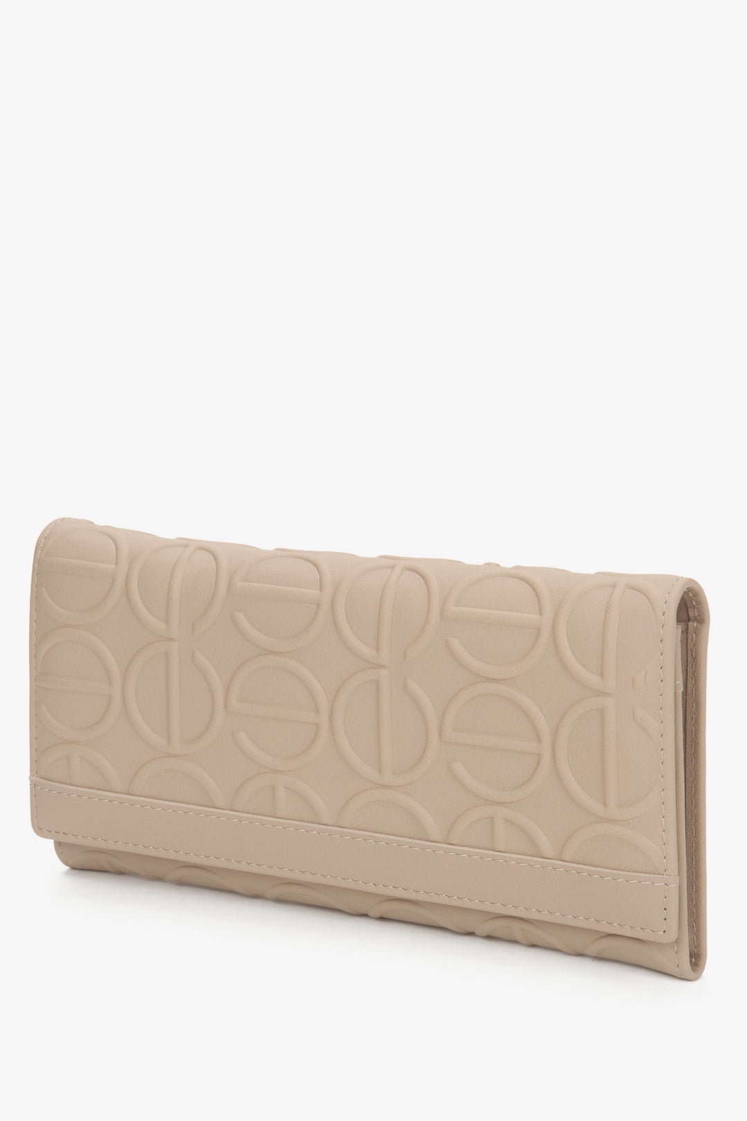 Continental wallet for women in beige natural leather by Estro.