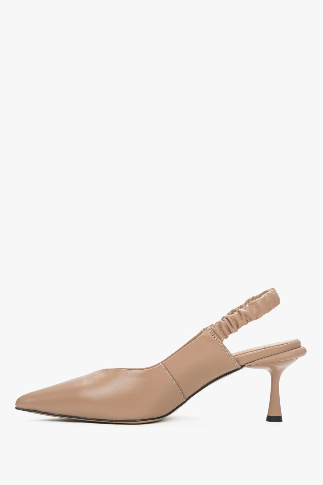 Women's beige leather slingback shoes by Estro - shoe profile.
