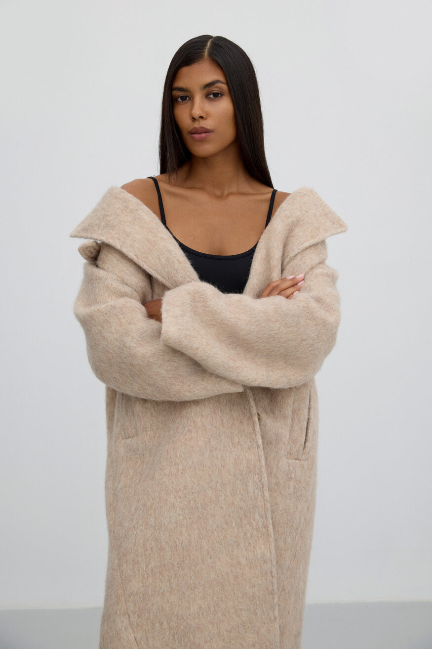 Women's beige wool blend coat Estro.