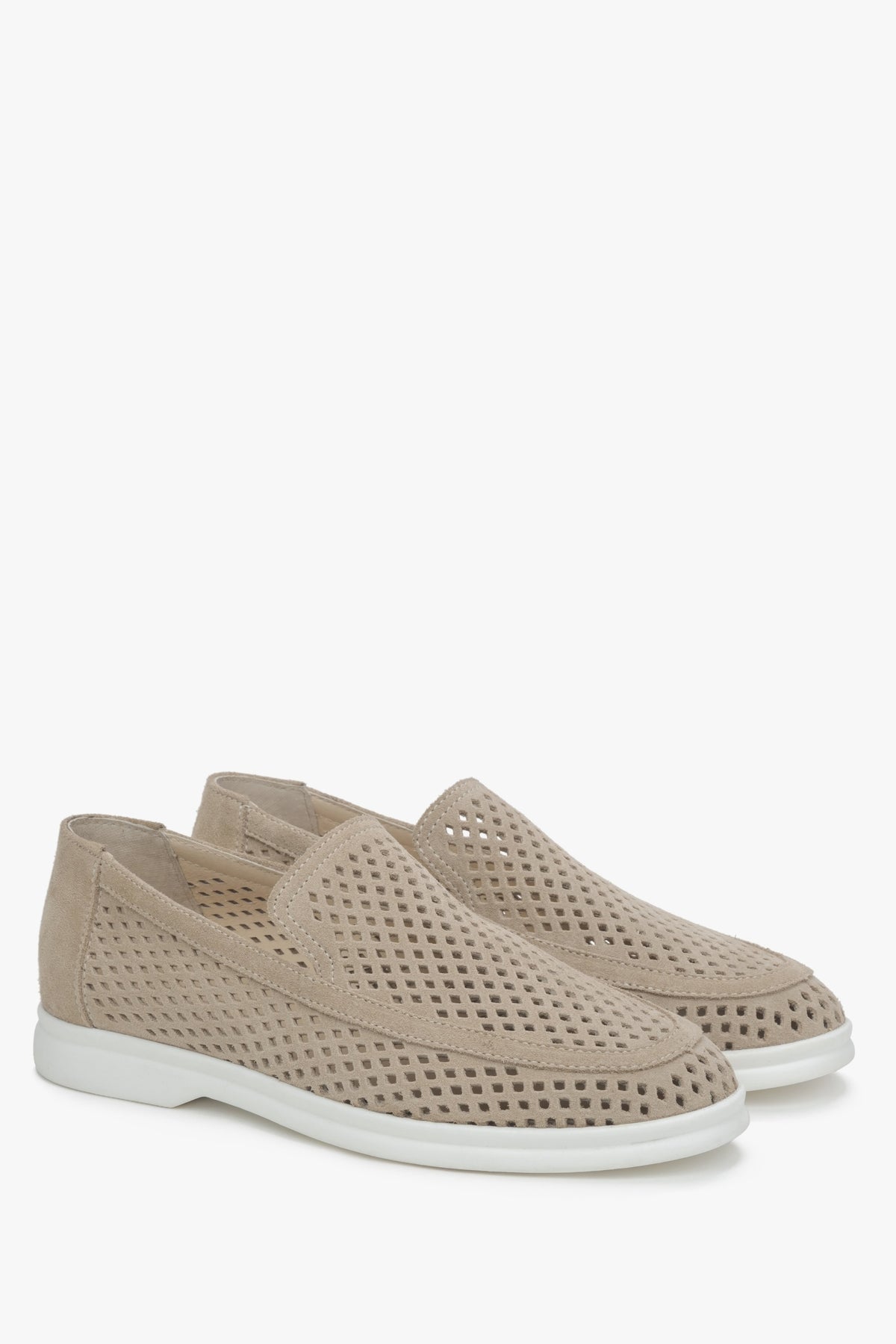 Beige women's loafers with perforation made of Italian velour.