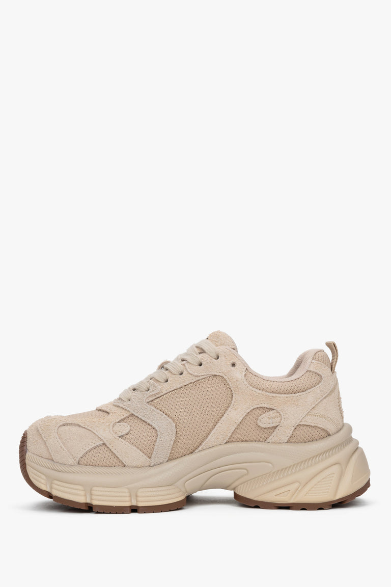 Beige women's velour and mesh sneakers by Estro – a clean side profile highlighting the chunky platform sole.