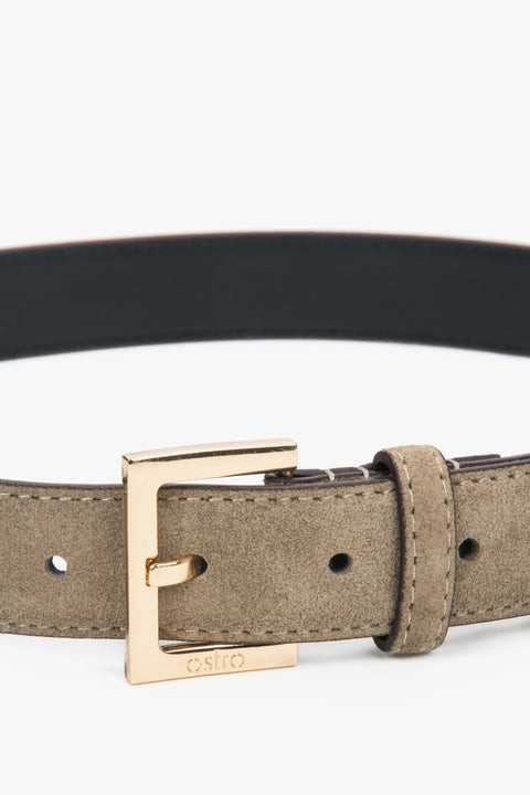 Women's thin beige belt made of genuine velour with a gold buckle, Estro ER00118273.