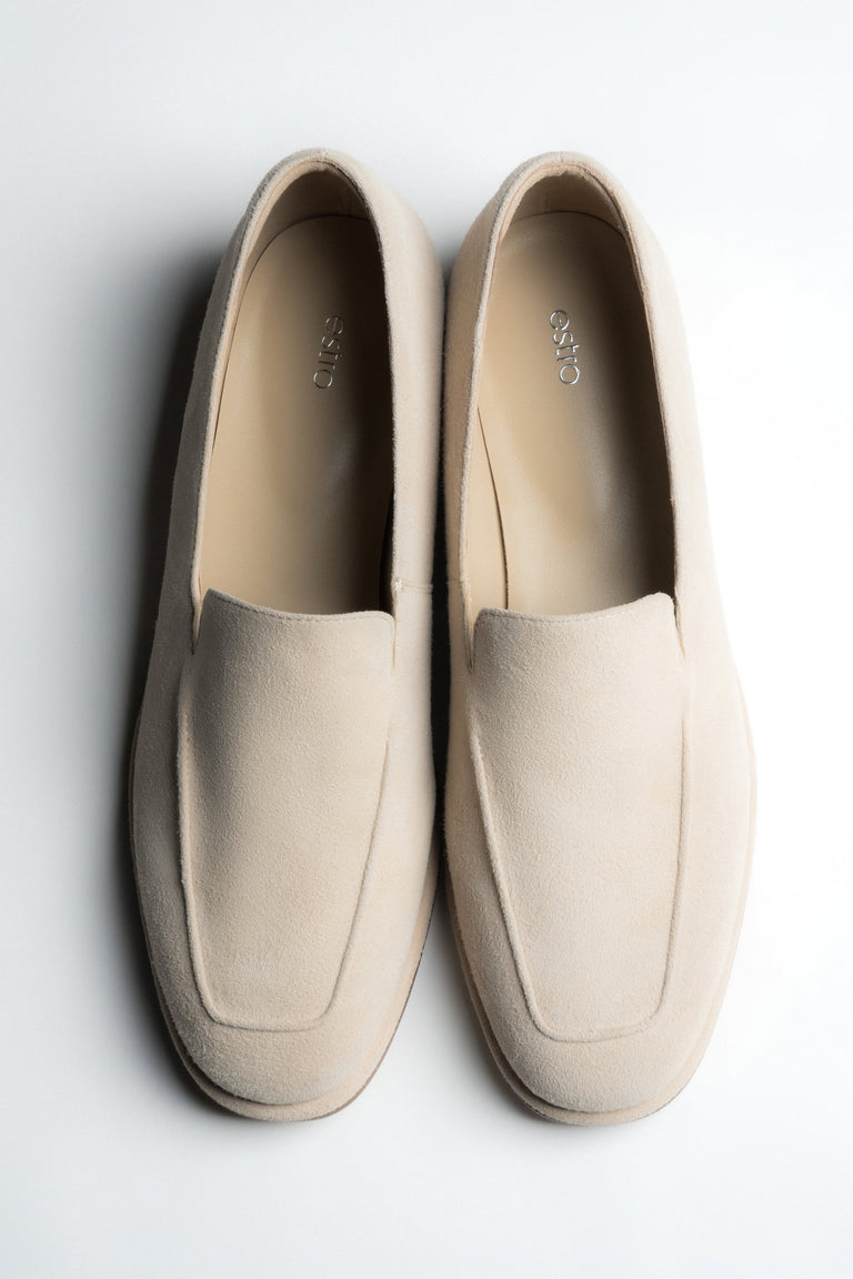 Women's beige velour loafers for narrow feet by Estro