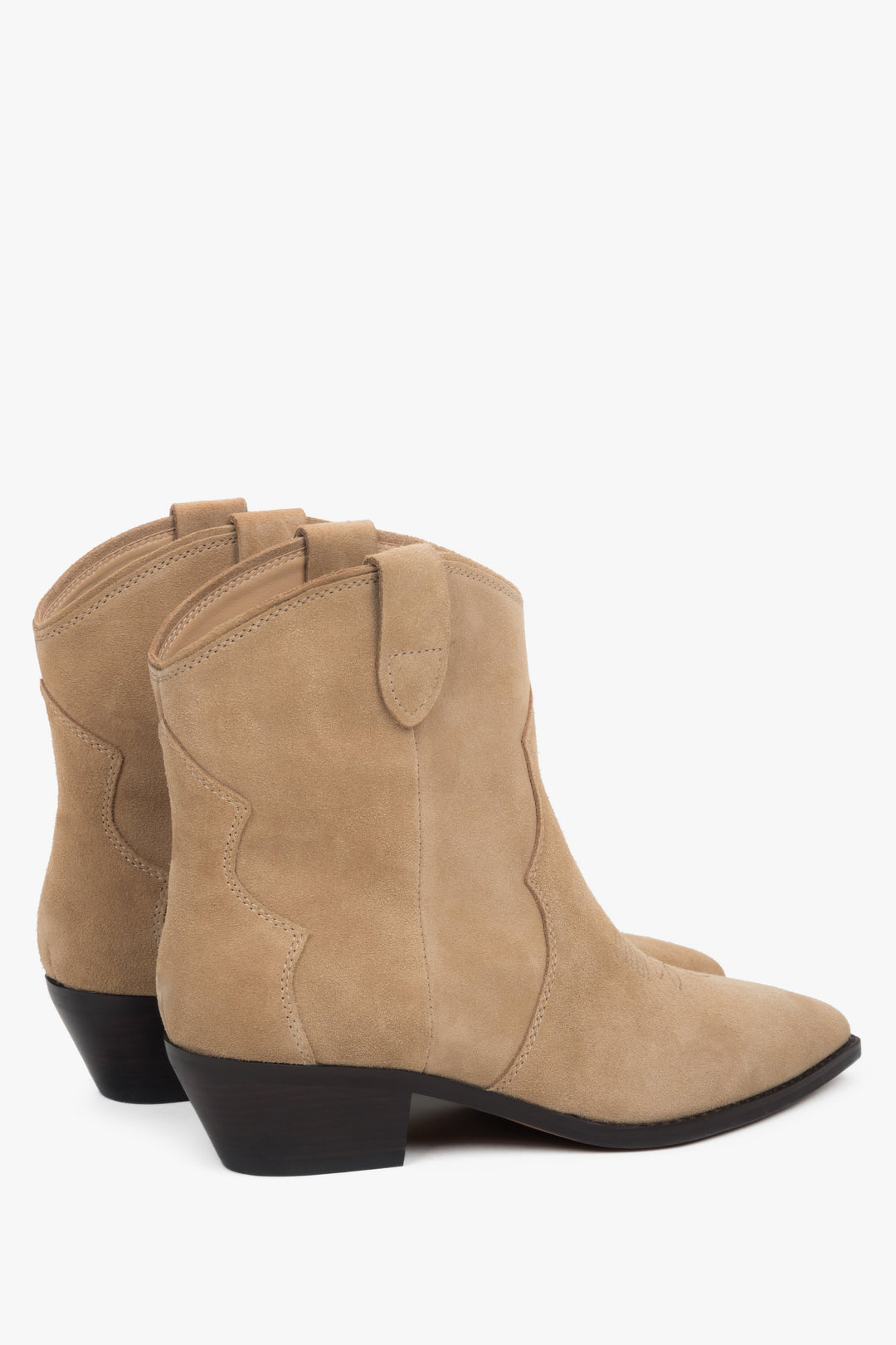 Beige, low women’s cowboy boots made of genuine velour Estro.