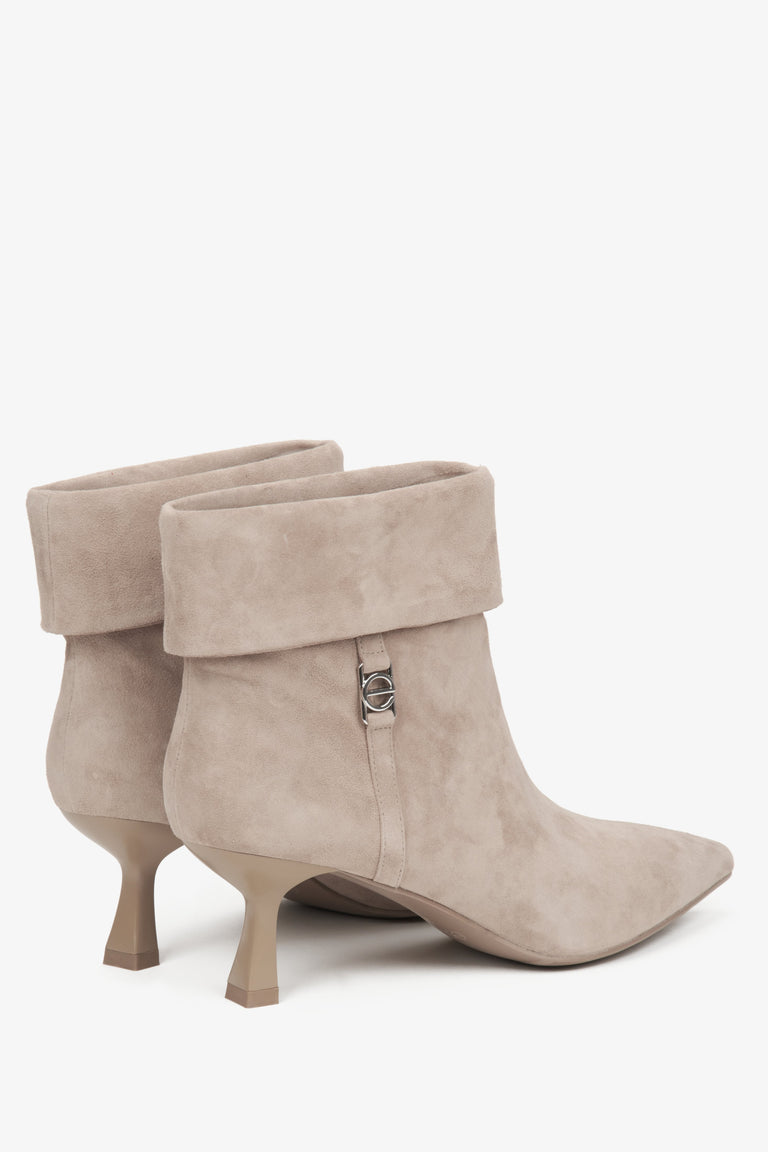 Women's low-heeled beige ankle boots in soft velour, crafted by Estro.