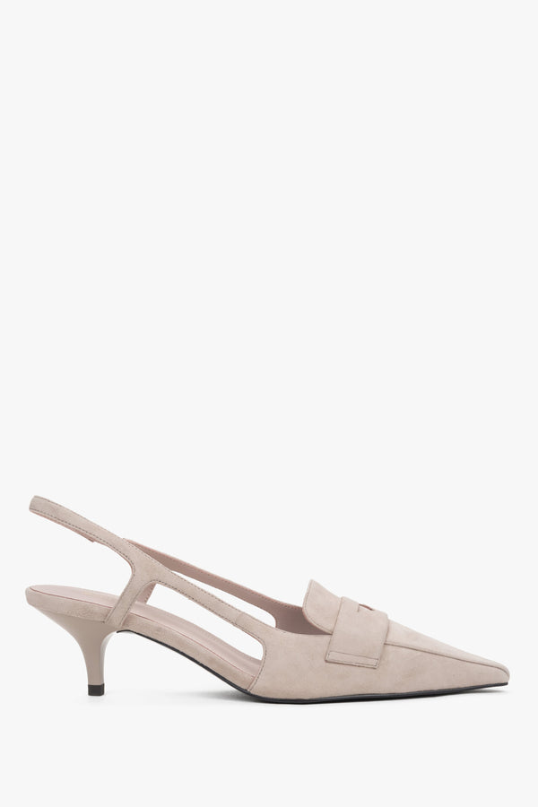 Estro - beige natural velour slingback pumps on a kitten heel.