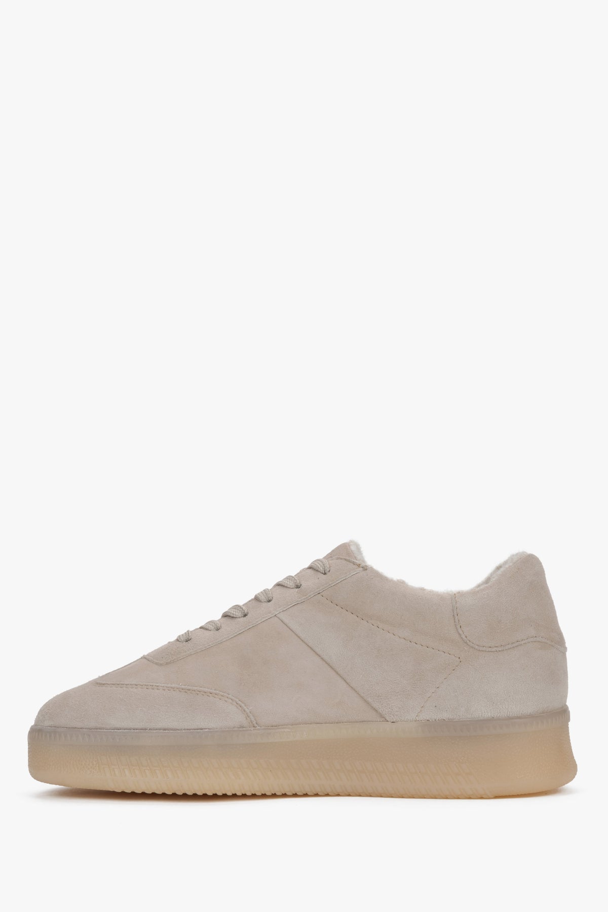 Comfortable beige women's winter sneakers in genuine velour by Estro.