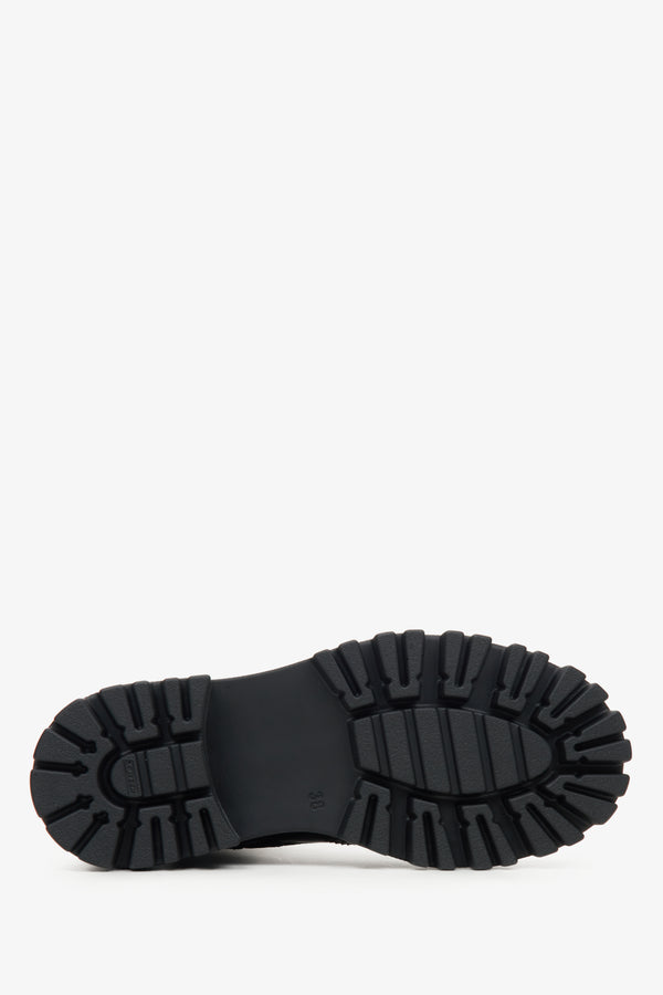 Women's black leather ankle boots Estro - sole.