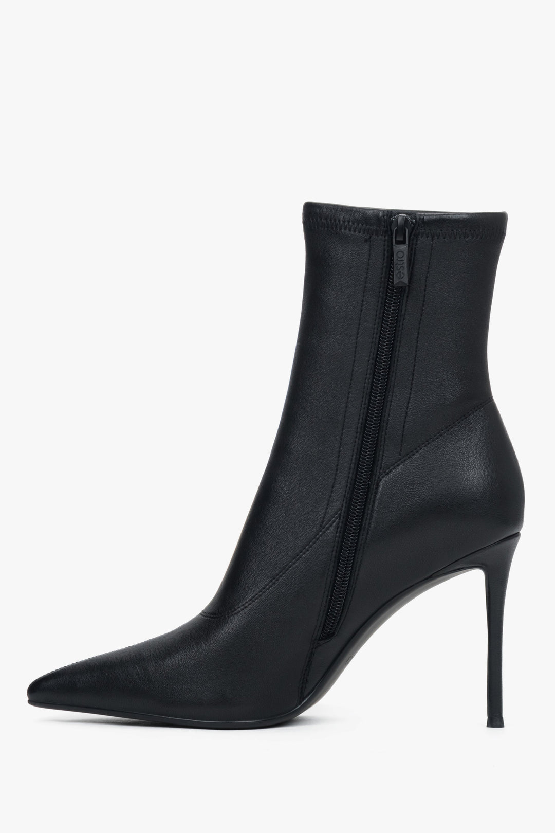 Women’s Estro ankle boots, black, with an elastic shaft, on a high stiletto heel.