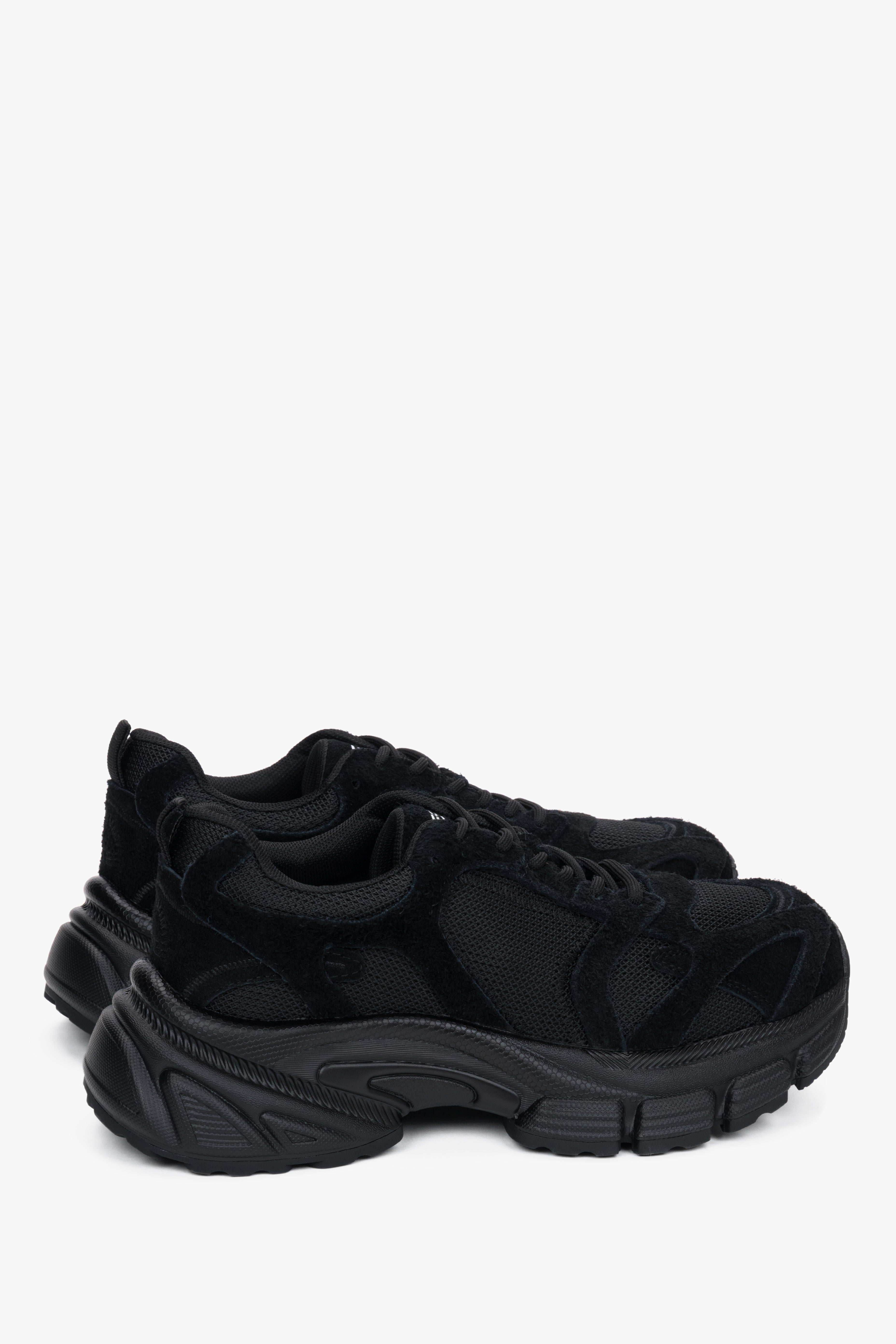 Women's black sneakers ES8, on a platform, made of natural velour and breathable mesh.