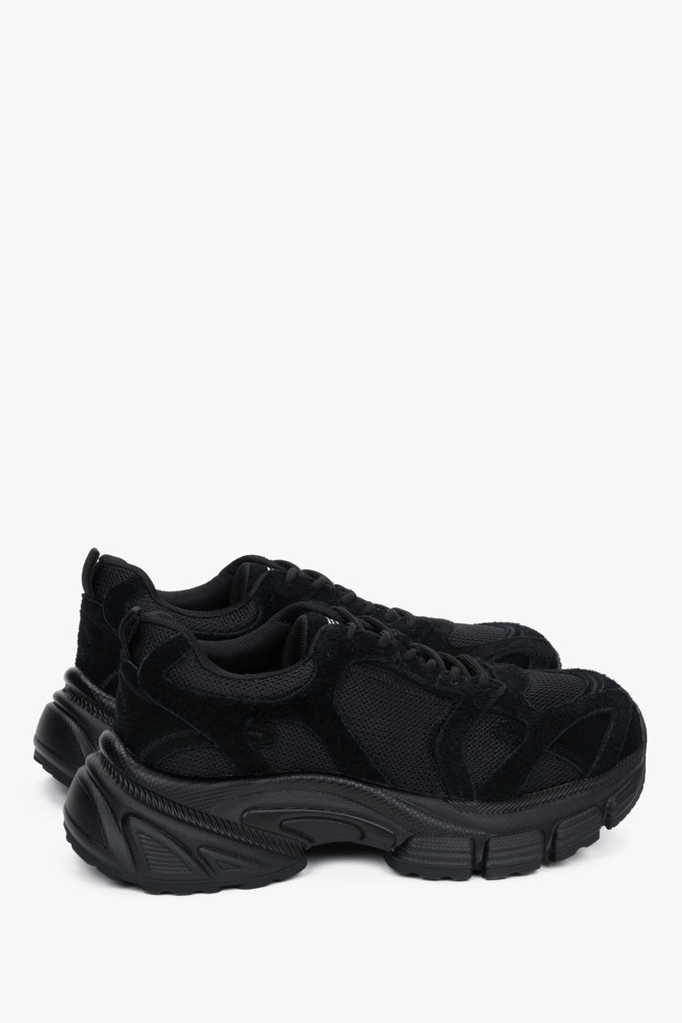 Women's black sneakers ES8, on a platform, made of natural velour and breathable mesh.