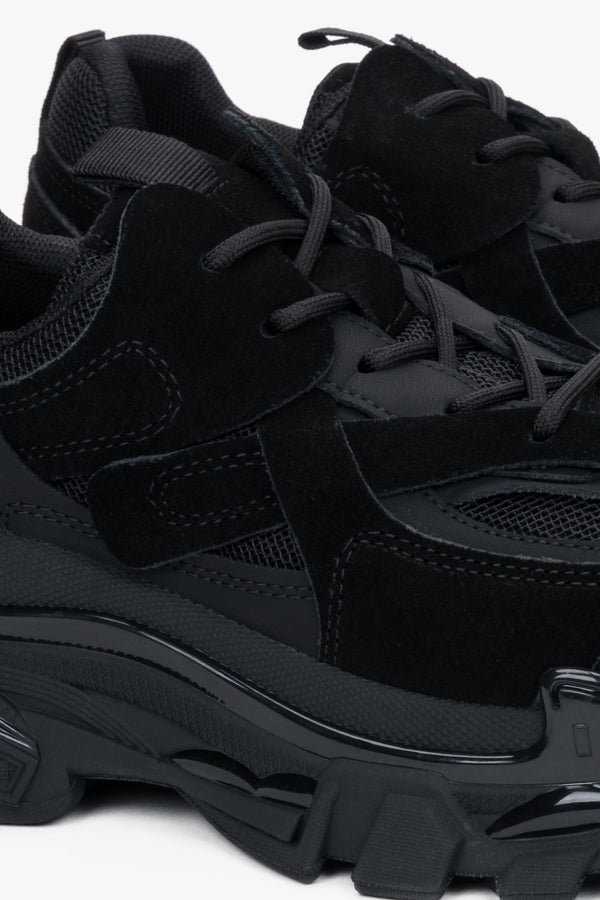 Women's black chunky velour and textile sneakers ES8.