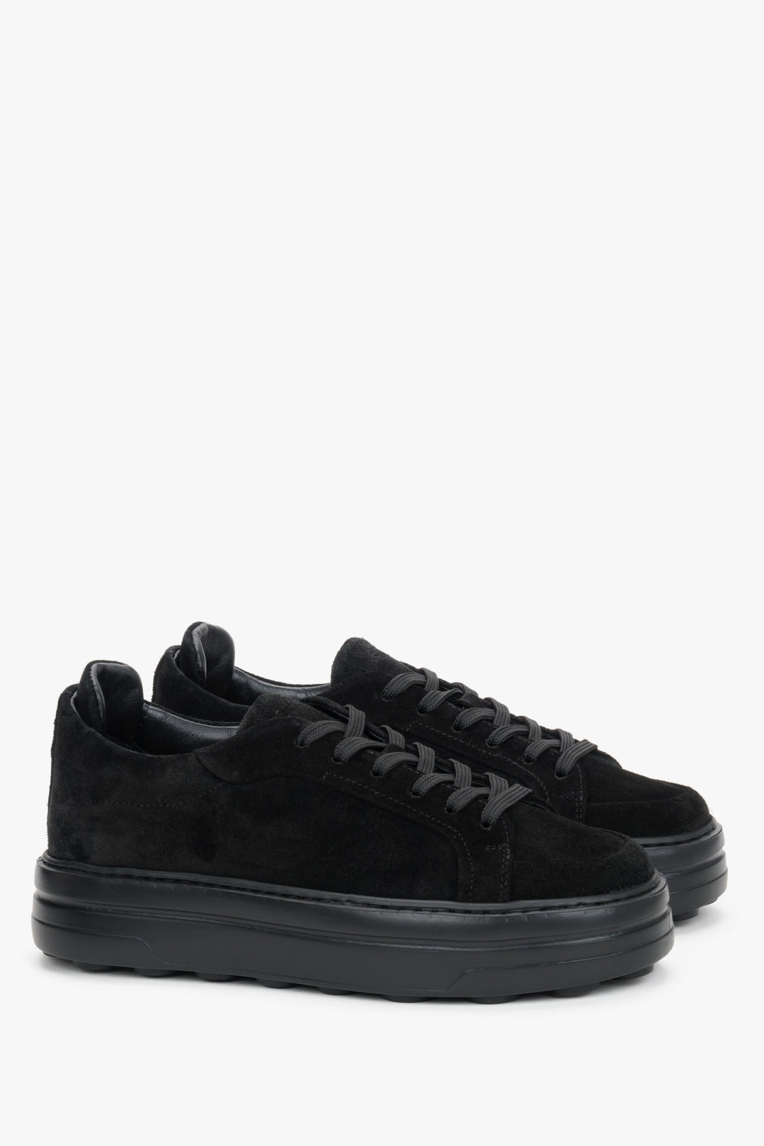 Estro women's black platform sneakers made of premium Italian natural suede.