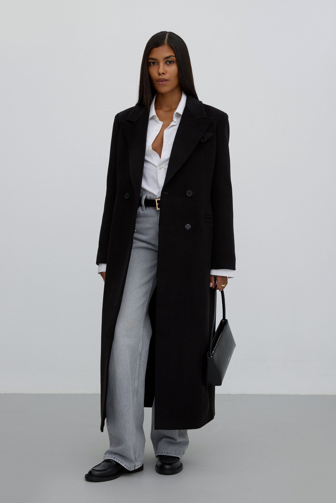 Women’s Black Classic Double-Breasted Mid-Calf Wool Coat Estro ER00118053.