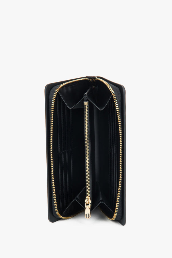 Black Women's Continental Zipper Wallet in Genuine Leather.