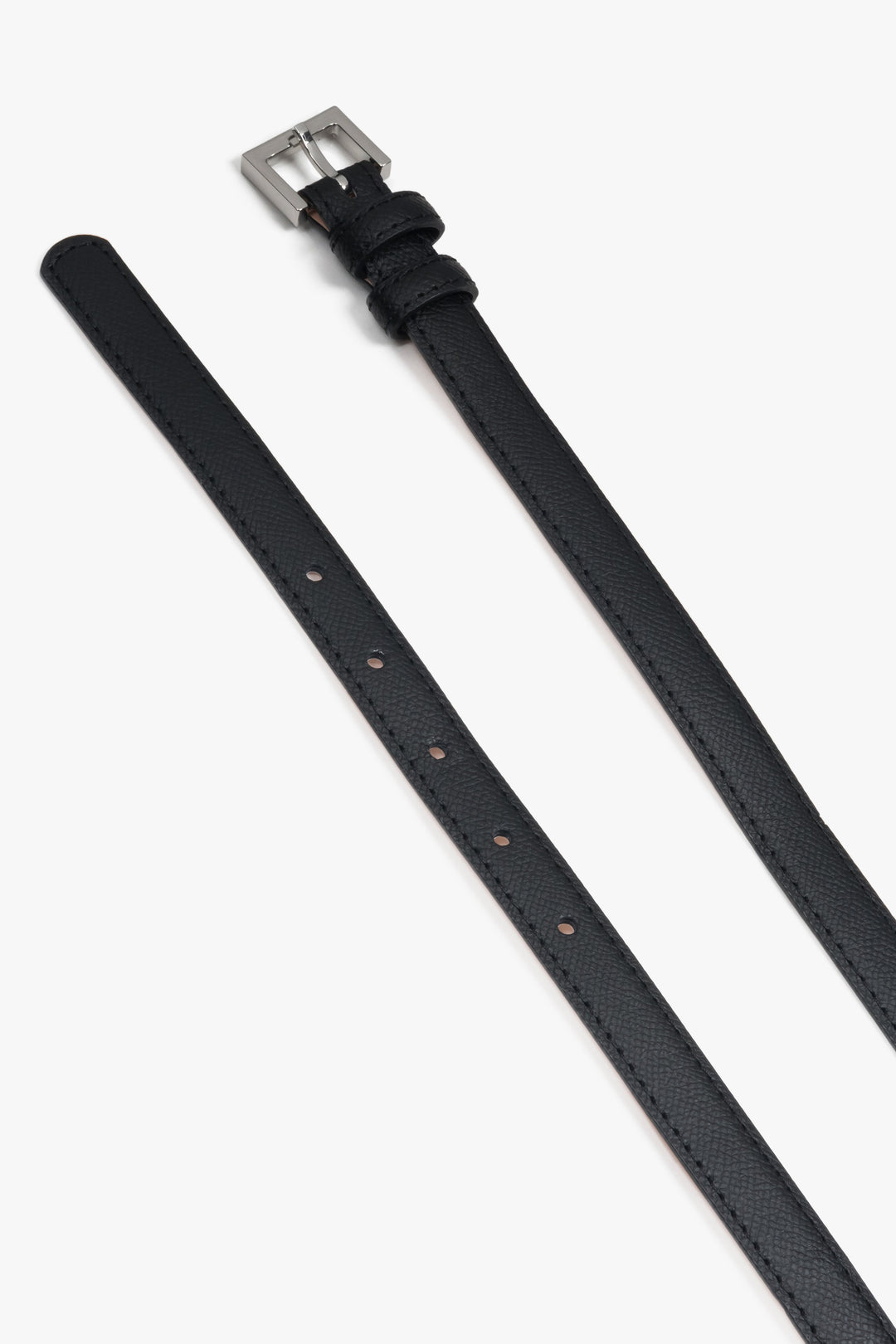 Classic and stylish black leather belt for women with silver-tone hardware, Estro ER00118268.