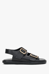 Women’s Black Flat Sandals with Adjustable Gold Buckles Estro ER00119576.