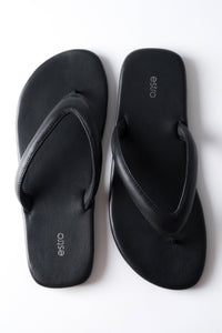 Women’s Black Flip-Flops made of Soft Genuine Leather Estro ER00119396