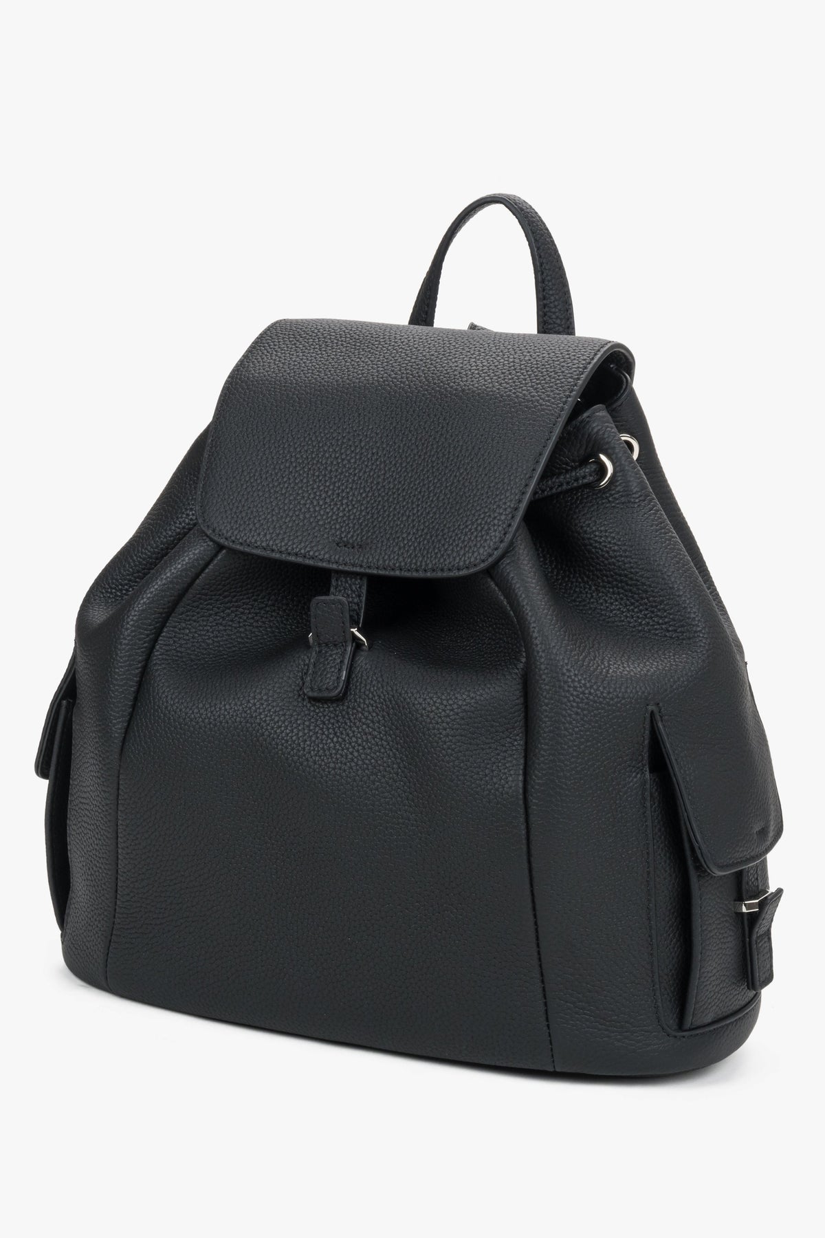 Women's black genuine leather drawstring bucket backpack Estro.