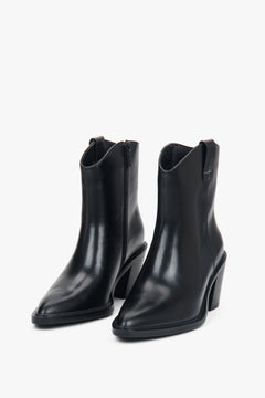 Women's black genuine leather cowboy boots with low heel Estro ER00118175.
