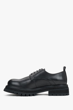 Women's black genuine leather derby shoes with chunky lug sole Estro.