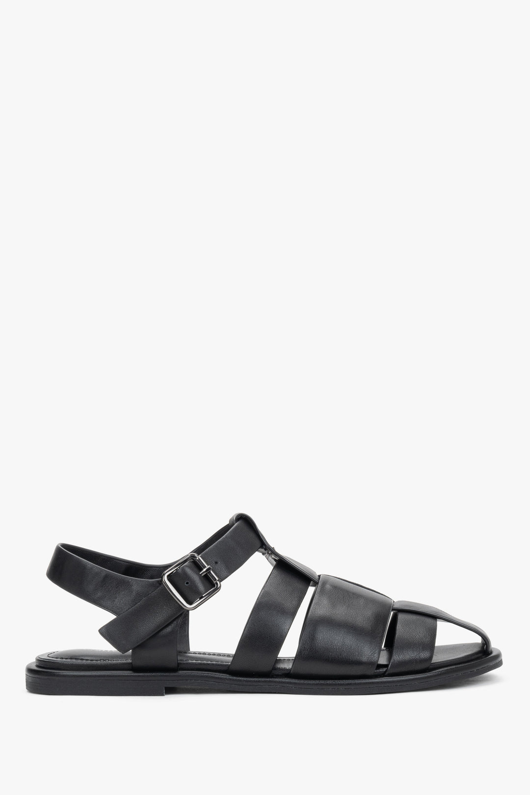 Black women's leather fisherman sandals with interwoven straps, Estro.