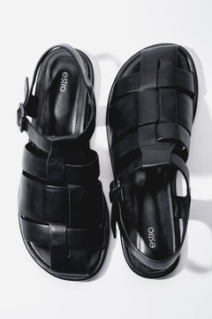 Women's Black Genuine Leather Flat Fisherman Sandals Estro ER00119384.