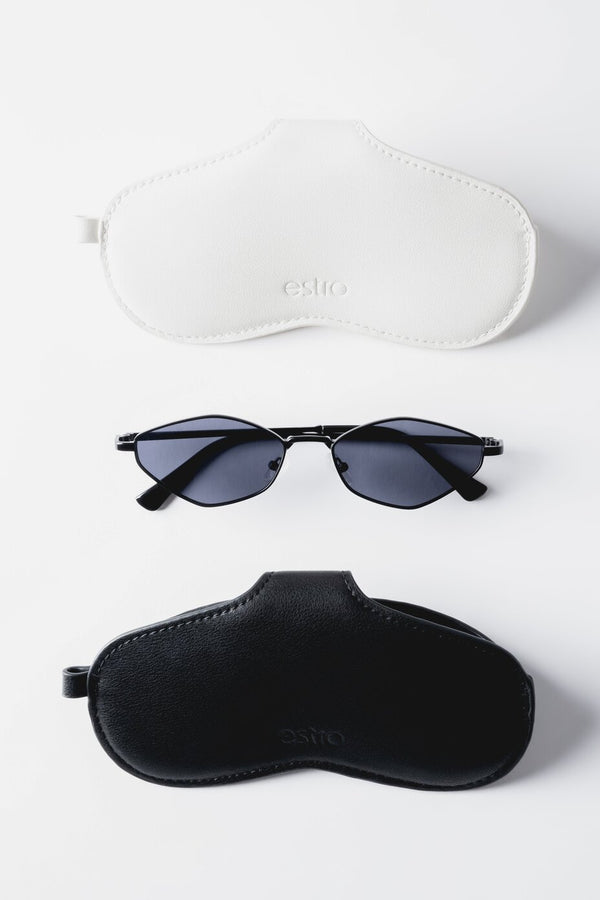 Black Estro glasses case, made of natural leather.