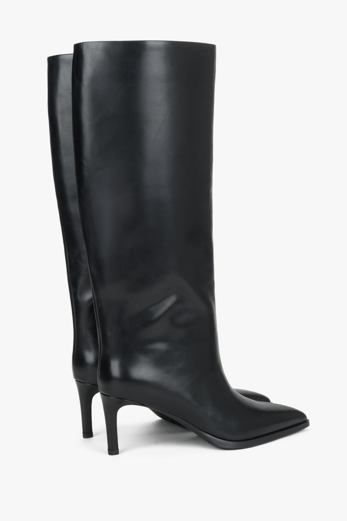 Women's high-heeled boots, black, made of natural leather, Estro.
