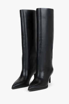 Black women's boots Estro, high-heeled, made of natural leather.