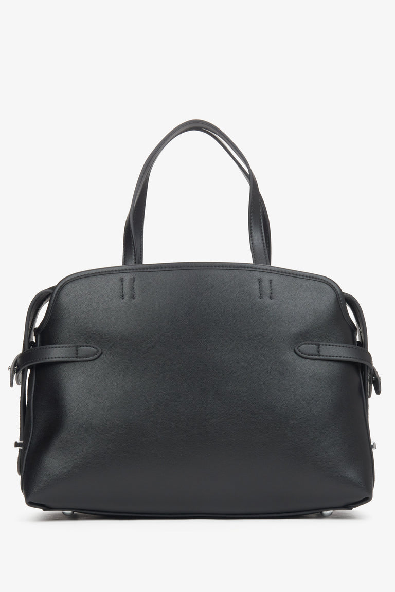 Women's tote handbag, black, made of genuine leather, Estro.