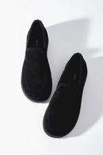 Women’s Black Genuine Velour Loafers Faux Fur Lined Estro ER00120447.