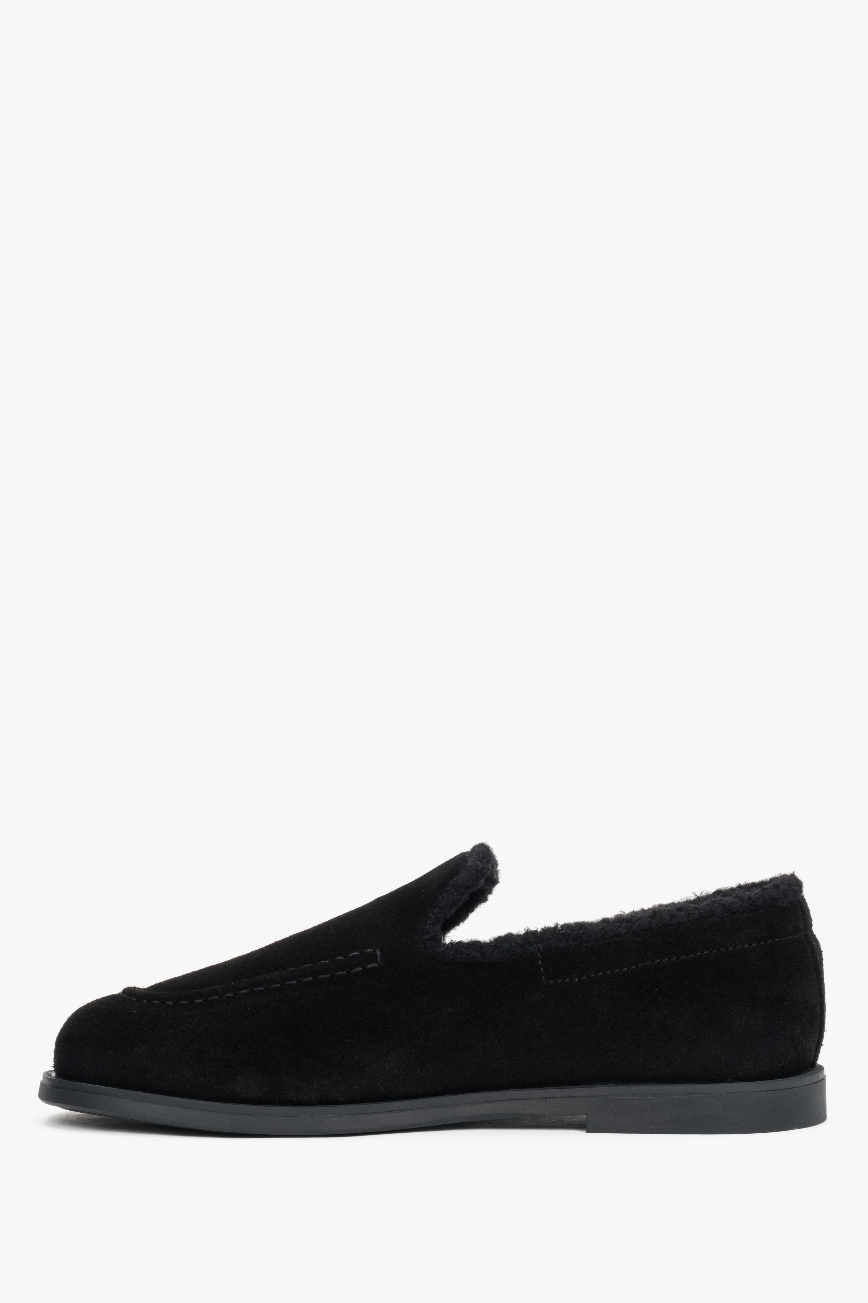 Women’s black natural velour loafers faux fur lined Estro.