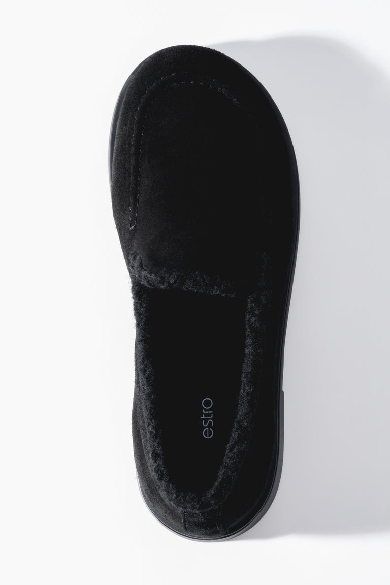 Warm black women’s loafers made of natural velour leather and faux fur Estro.
