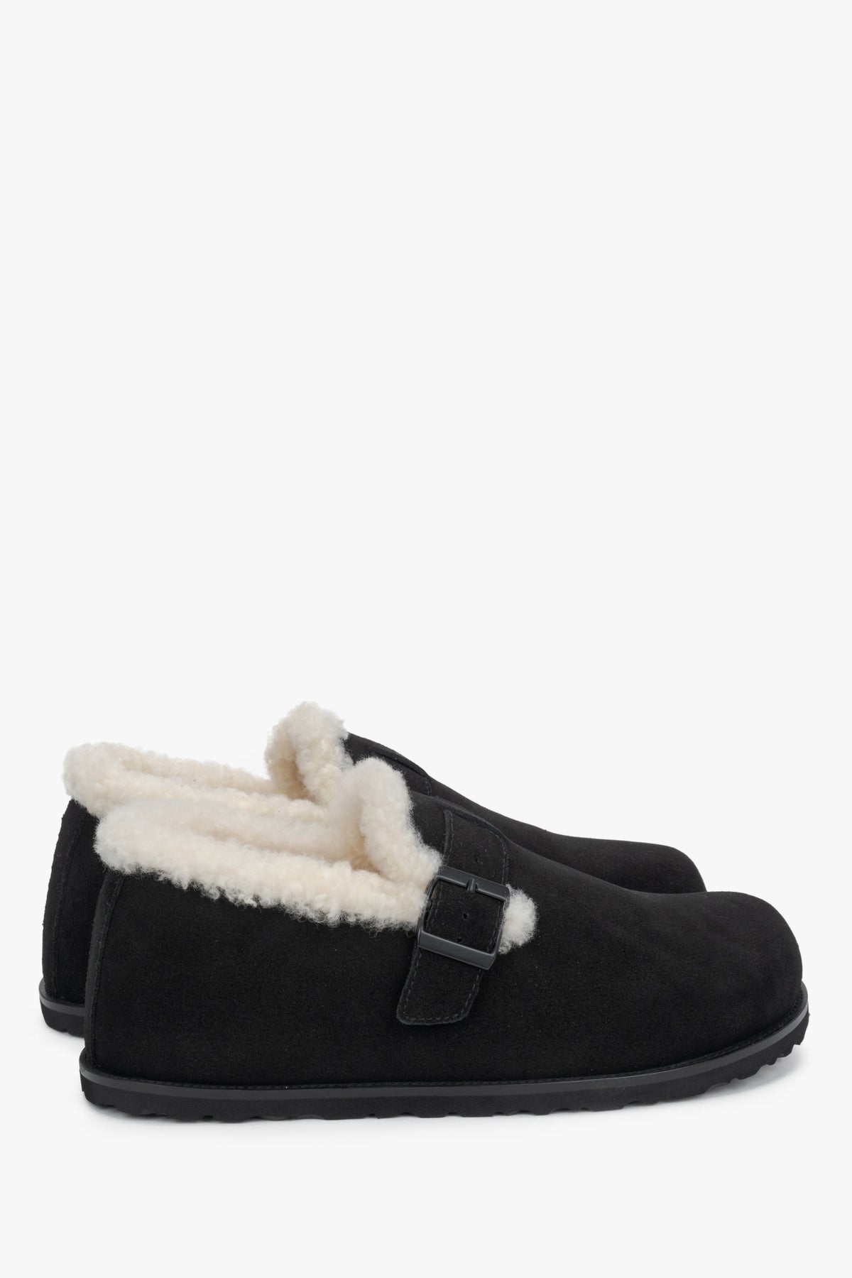 Women's black velour fur-lined loafers Estro - side profile view highlighting the cozy interior and classic silhouette.