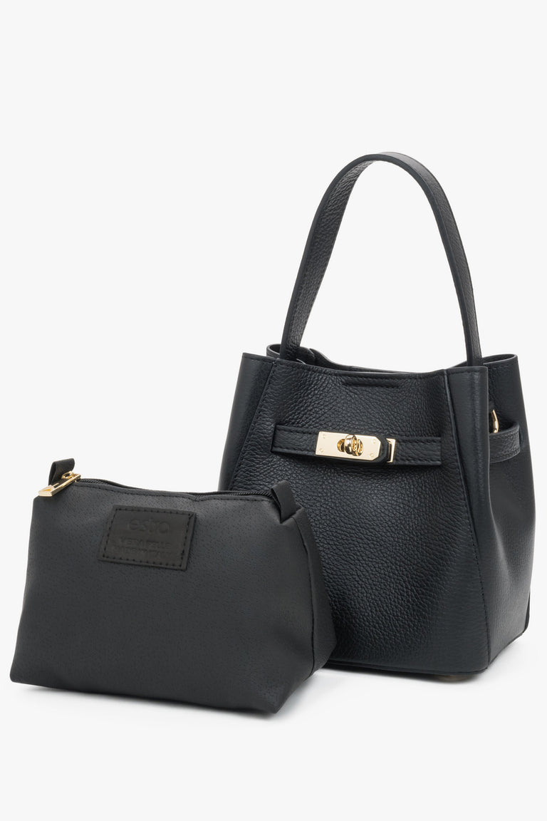 Elegant black satchel handbag made of premium Italian genuine leather.