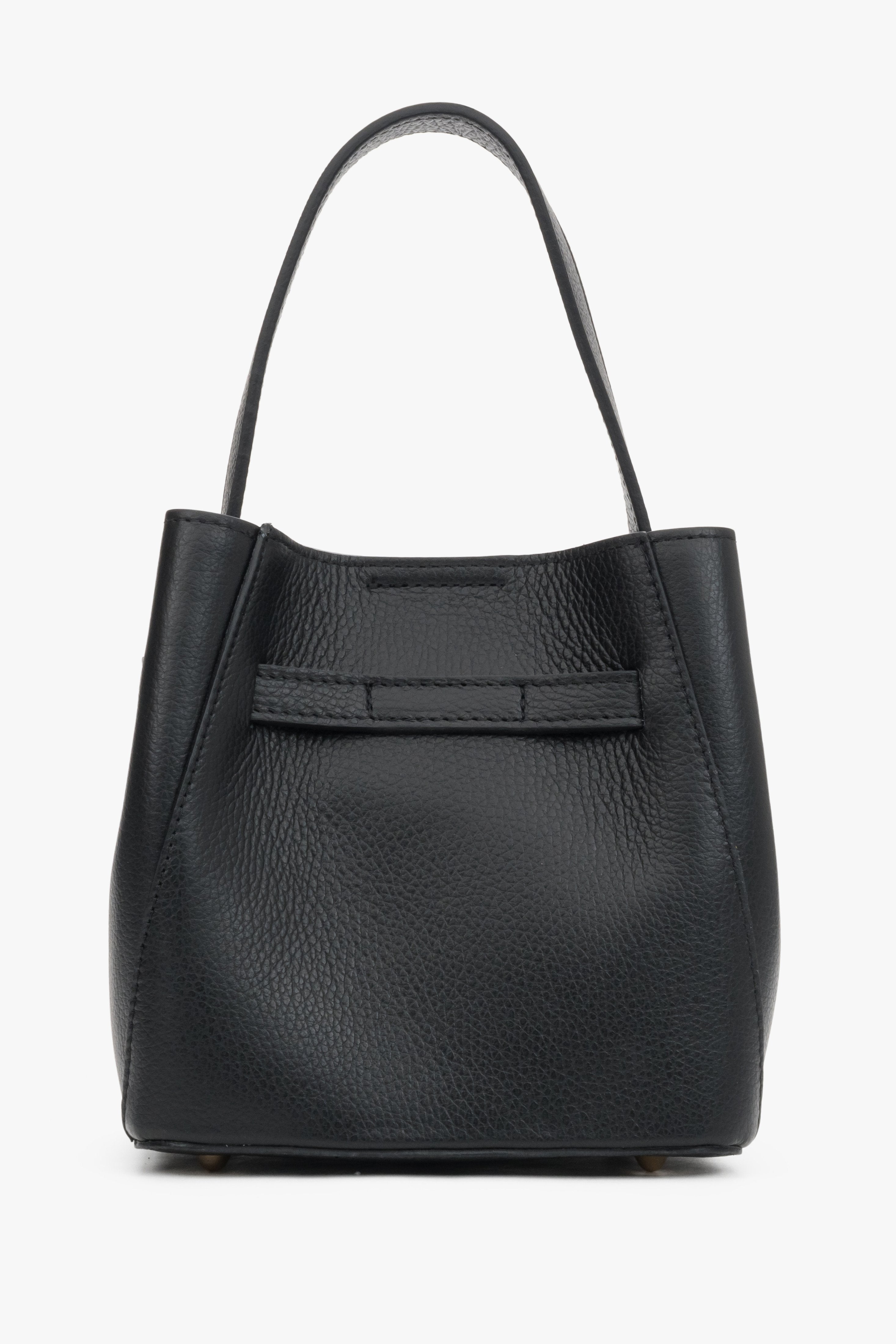 Elegant black satchel handbag made of premium Italian genuine leather.