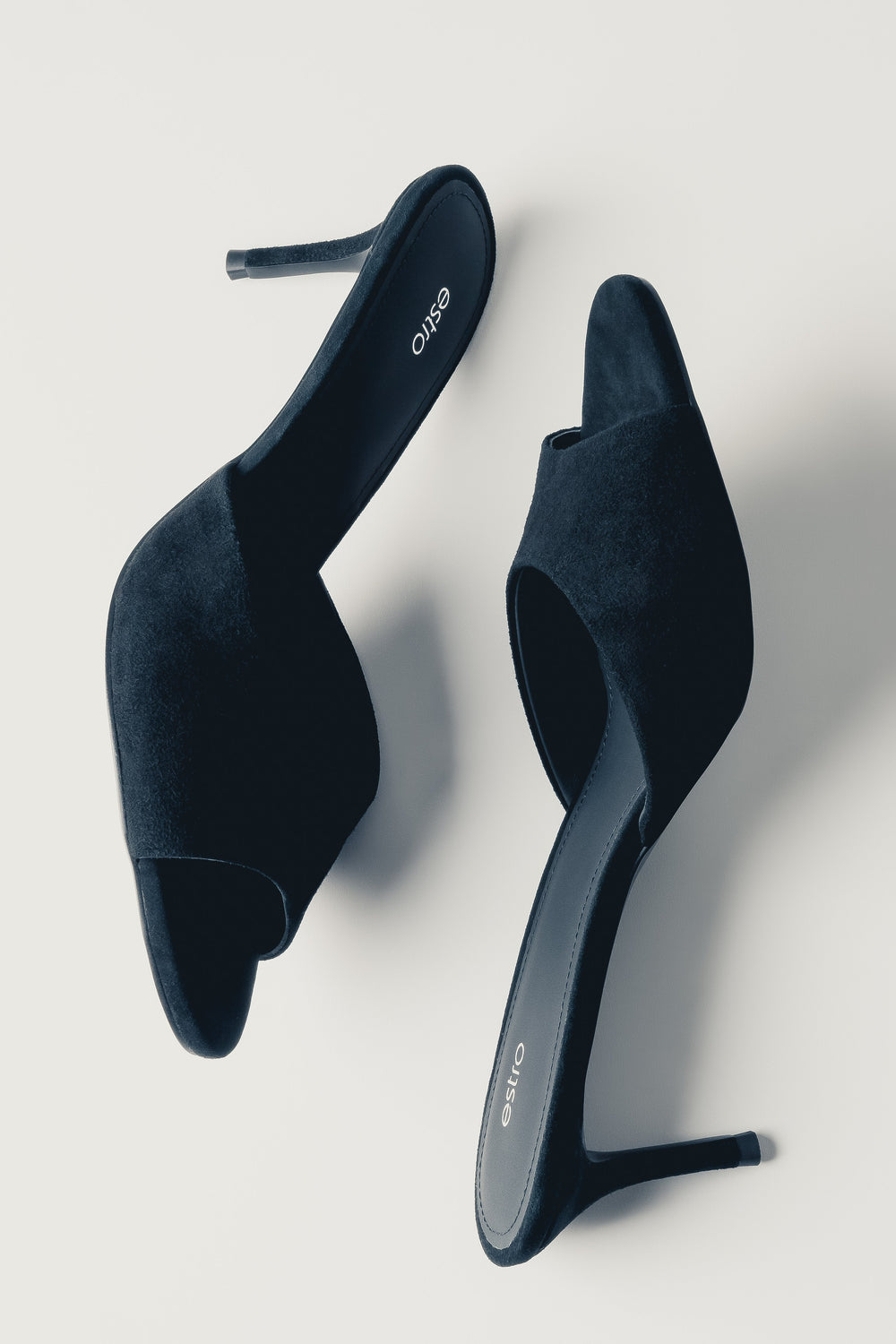 Women's black heeled mules in genuine velour by Estro
