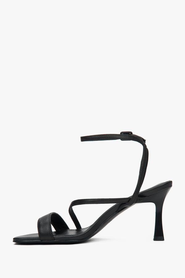Estro black women’s heeled sandals in genuine leather.