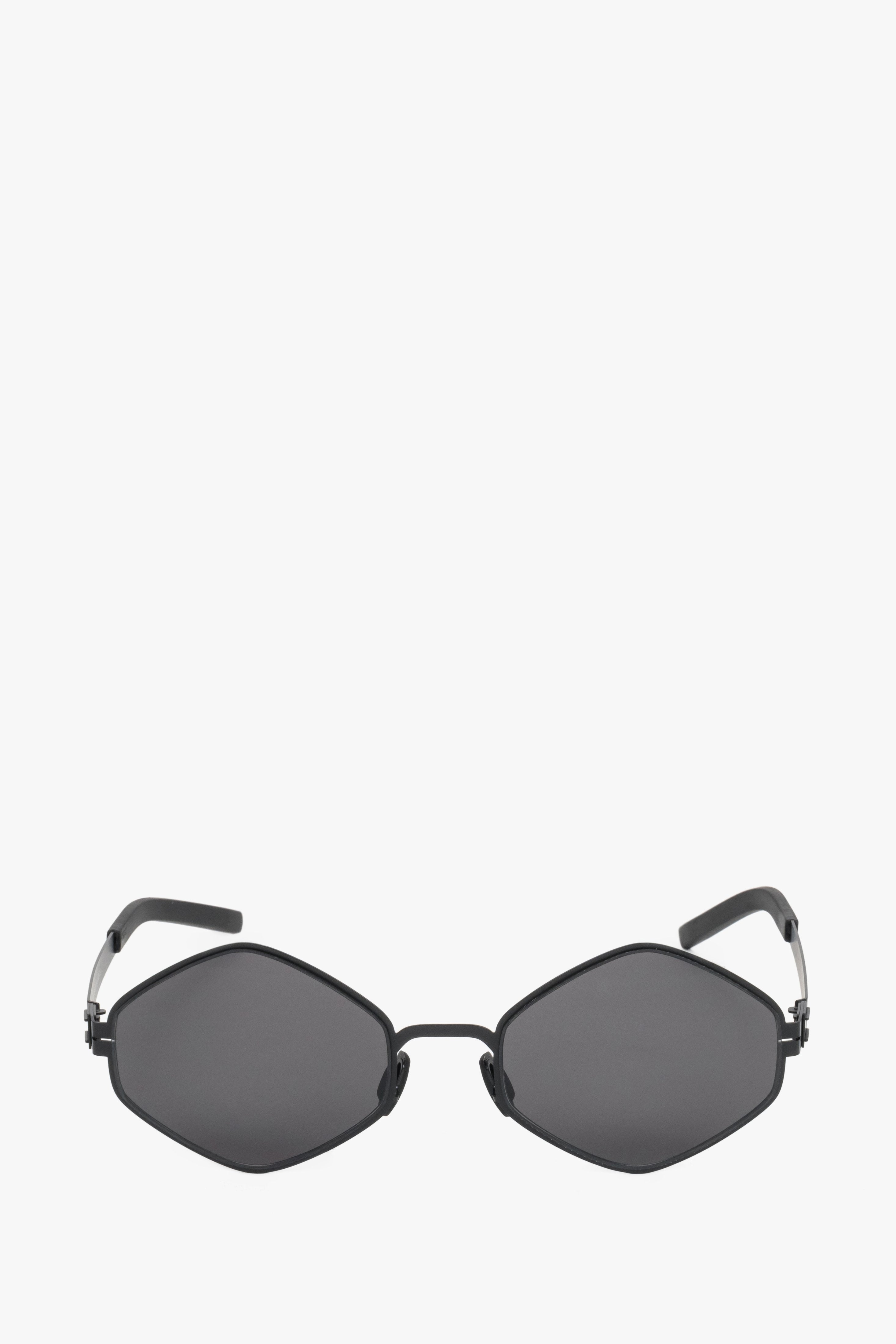 Women's Black Hexagonal Thin Frame Sunglasses Estro ER00119103.