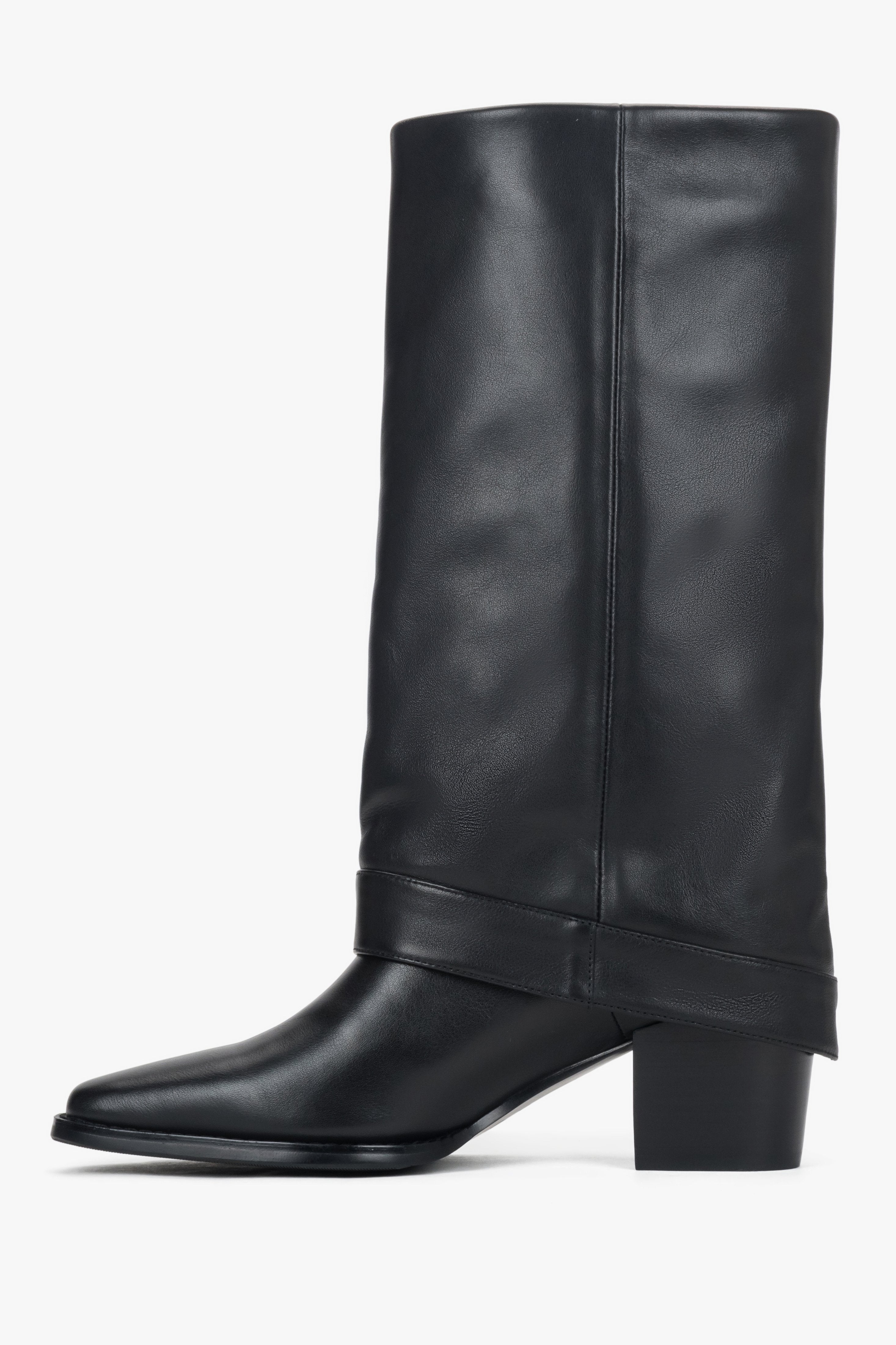 Women’s cowboy boots Estro, black, high, made of natural leather, with buckle.