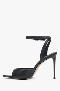 Women’s black high heel sandals made of genuine leather, Estro.