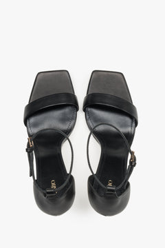 Soft insole made of genuine leather, ensuring hygiene and wearing comfort – top view.