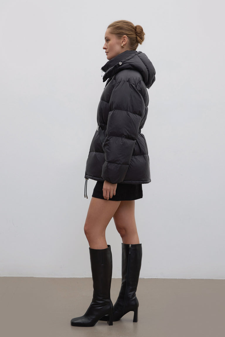 Women's black hip-length jacket with goose down and belt by Estro.