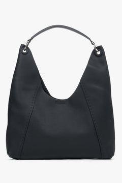 Women's Spacious Black Hobo Bag in Genuine Leather Estro ER00118913.