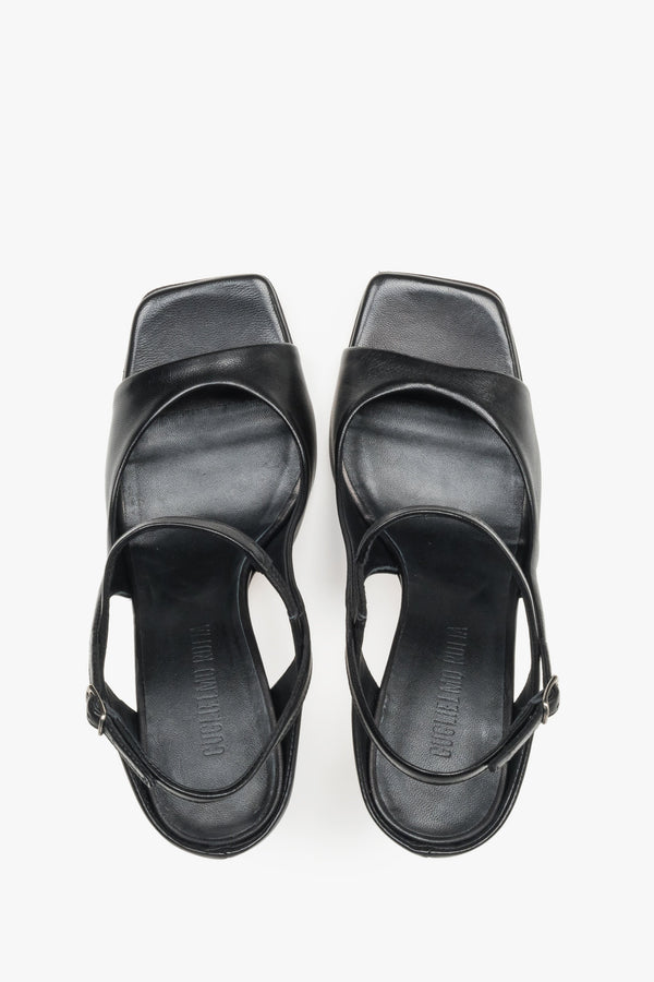 Luxury handcrafted Italian sandals in black leather, Guglielmo Rotta Summer Collection.