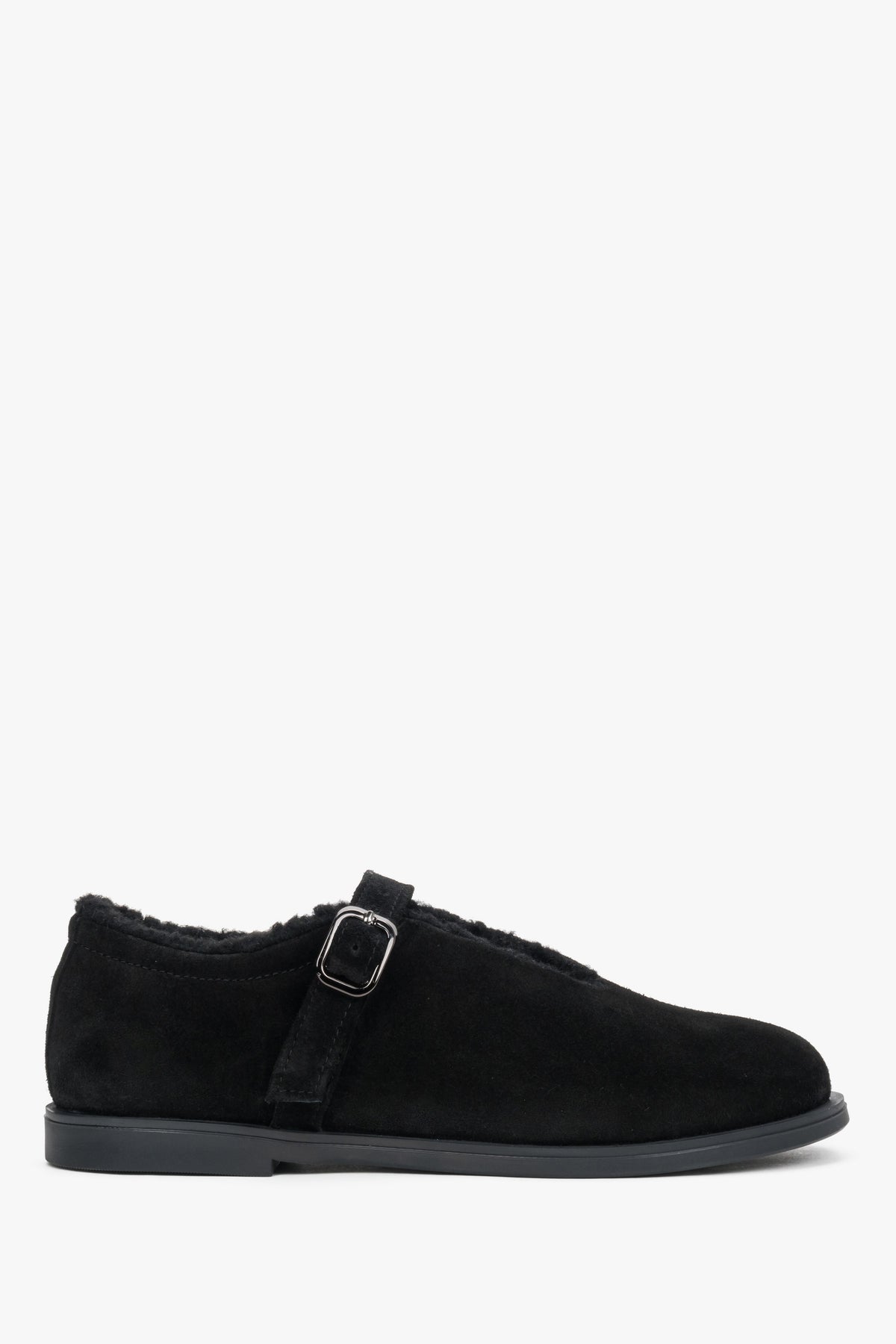 Women’s black ballerina flats made of premium Italian genuine velour with fur lining Estro.
